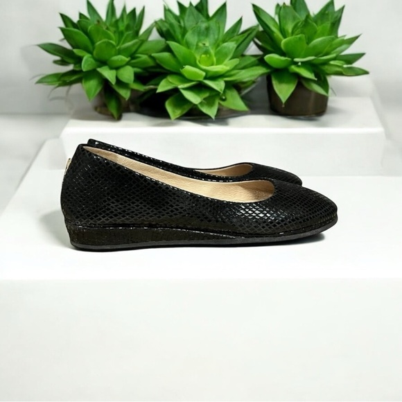 🌻NEW French Sole NY Black LeatheSnake Print "Zeppa" Slip-on Short Wedges Size 6 - Picture 4 of 10